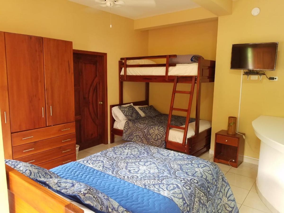 Hotel Soberao Esmeraldas Luaran gambar